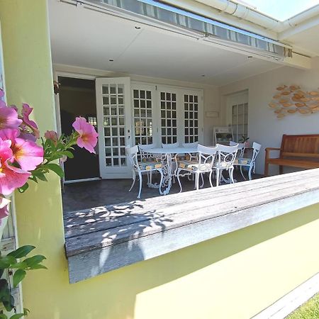 On The Bay Bed and Breakfast Port Elizabeth Buitenkant foto