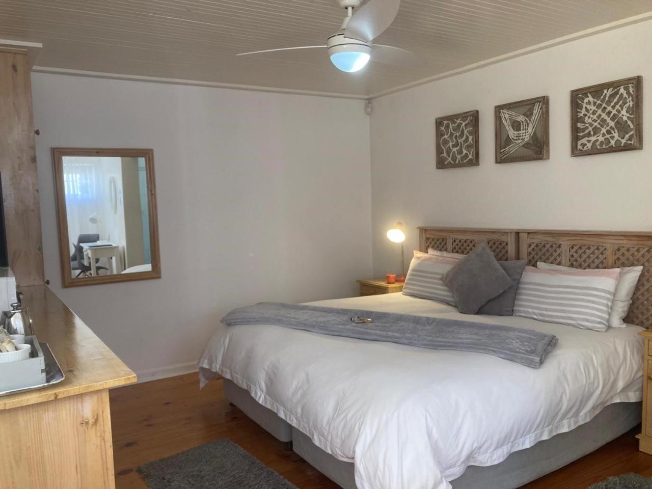 On The Bay Bed and Breakfast Port Elizabeth Buitenkant foto