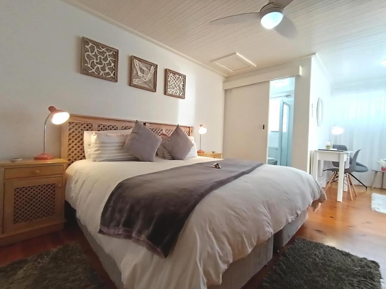 On The Bay Bed and Breakfast Port Elizabeth Buitenkant foto