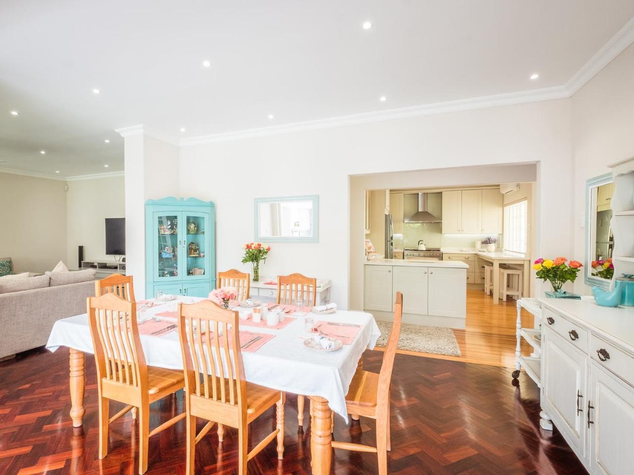 On The Bay Bed and Breakfast Port Elizabeth Buitenkant foto